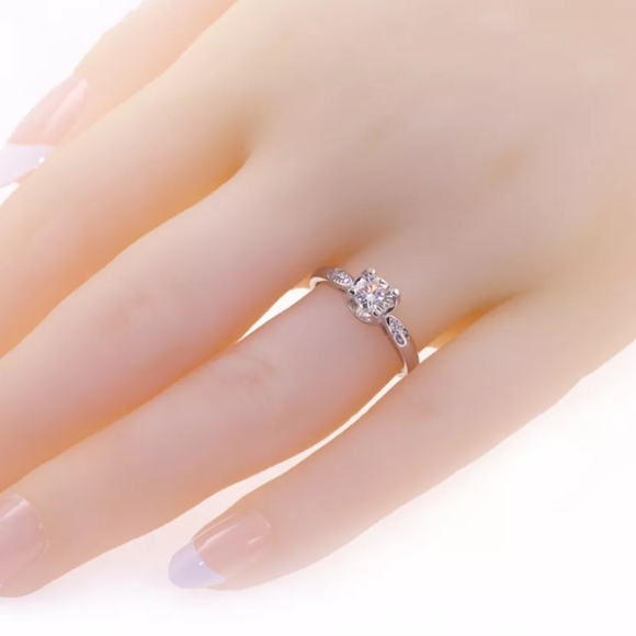 Moissanite 💍 - Picture 3 of 8